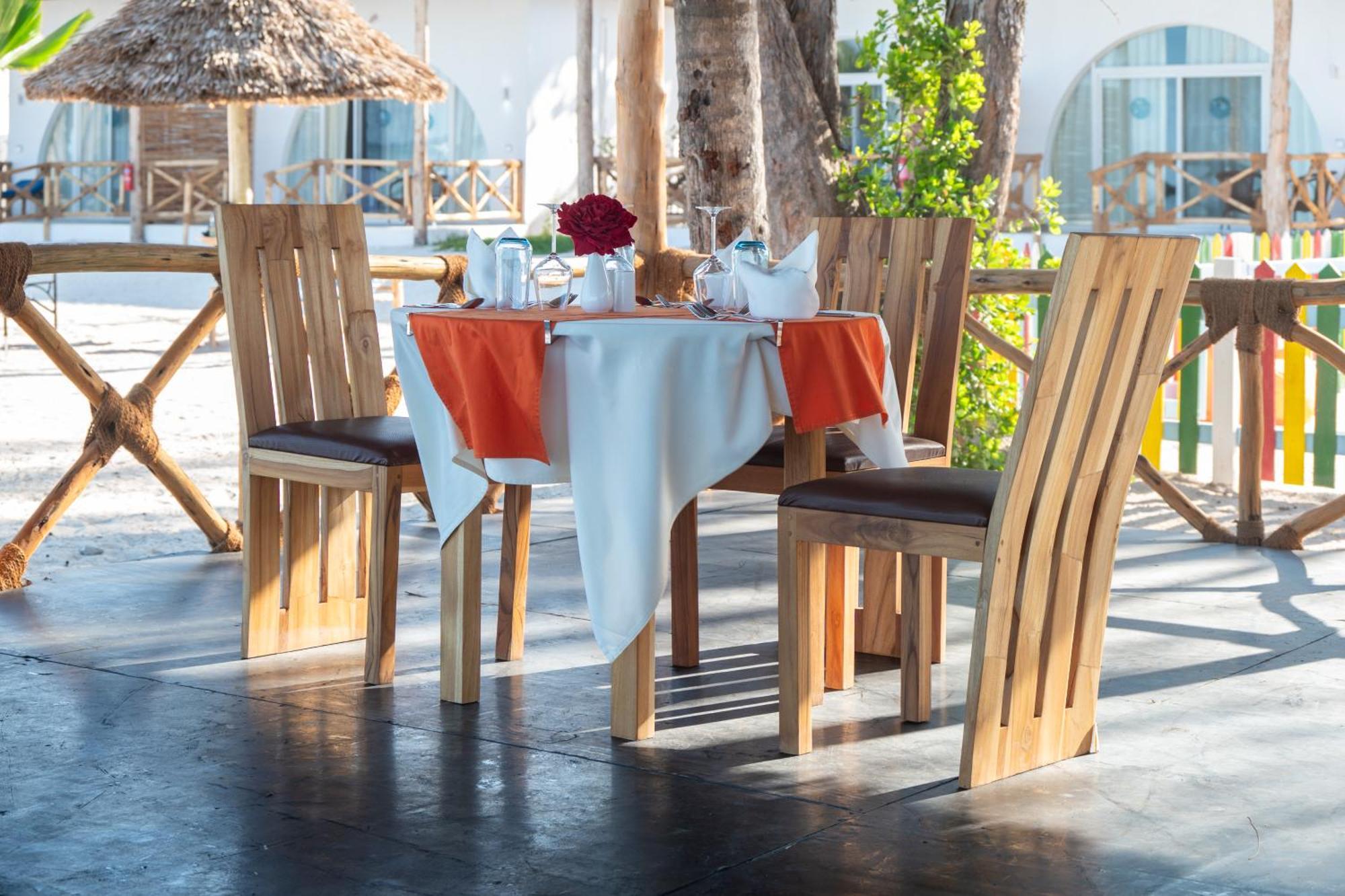 Royal Mandarin Hotel & Resort Pwani Mchangani Kültér fotó
