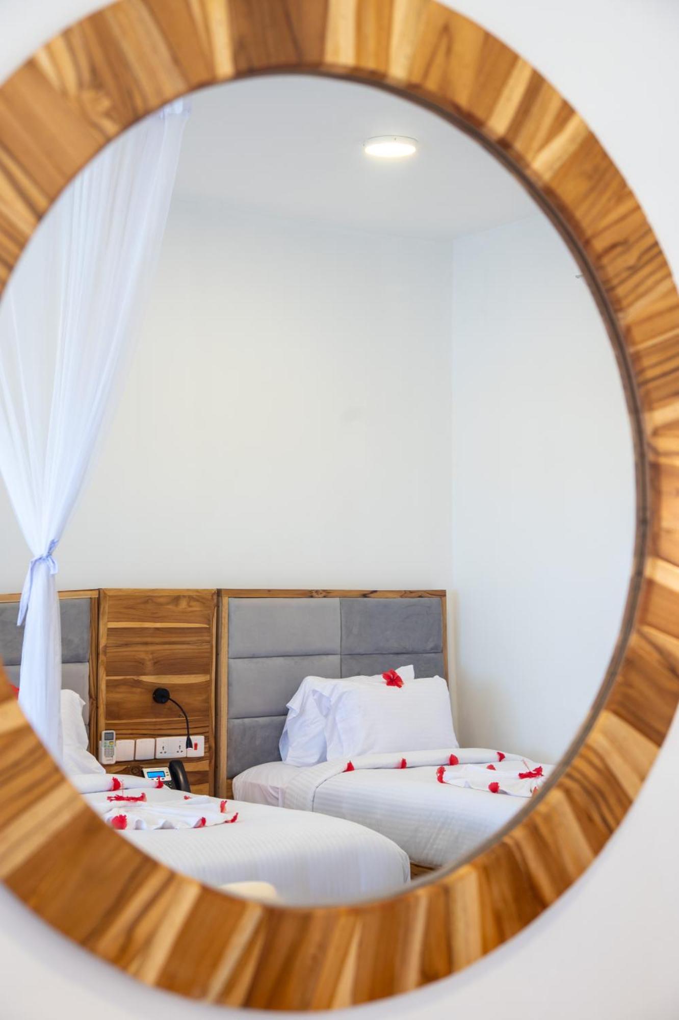 Royal Mandarin Hotel & Resort Pwani Mchangani Kültér fotó
